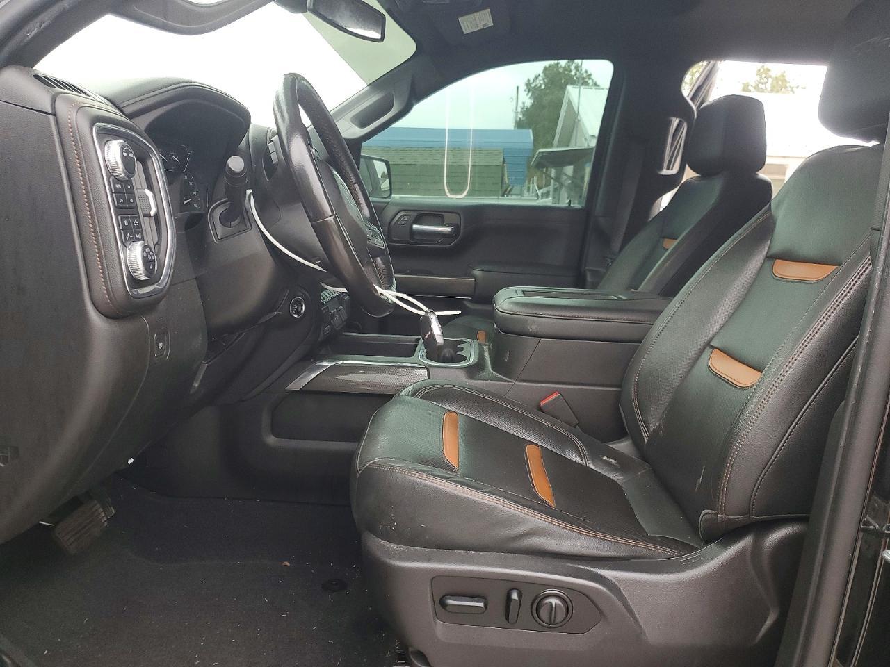 2021 GMC Sierra K1500 AT4