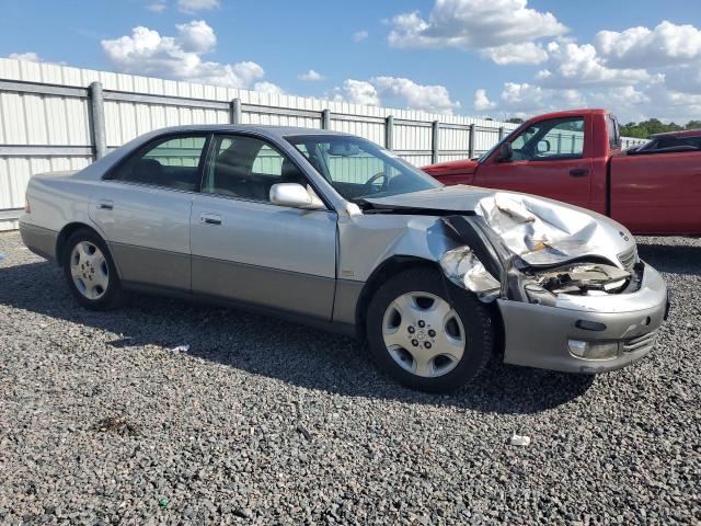 2000 Lexus Es 300 Base