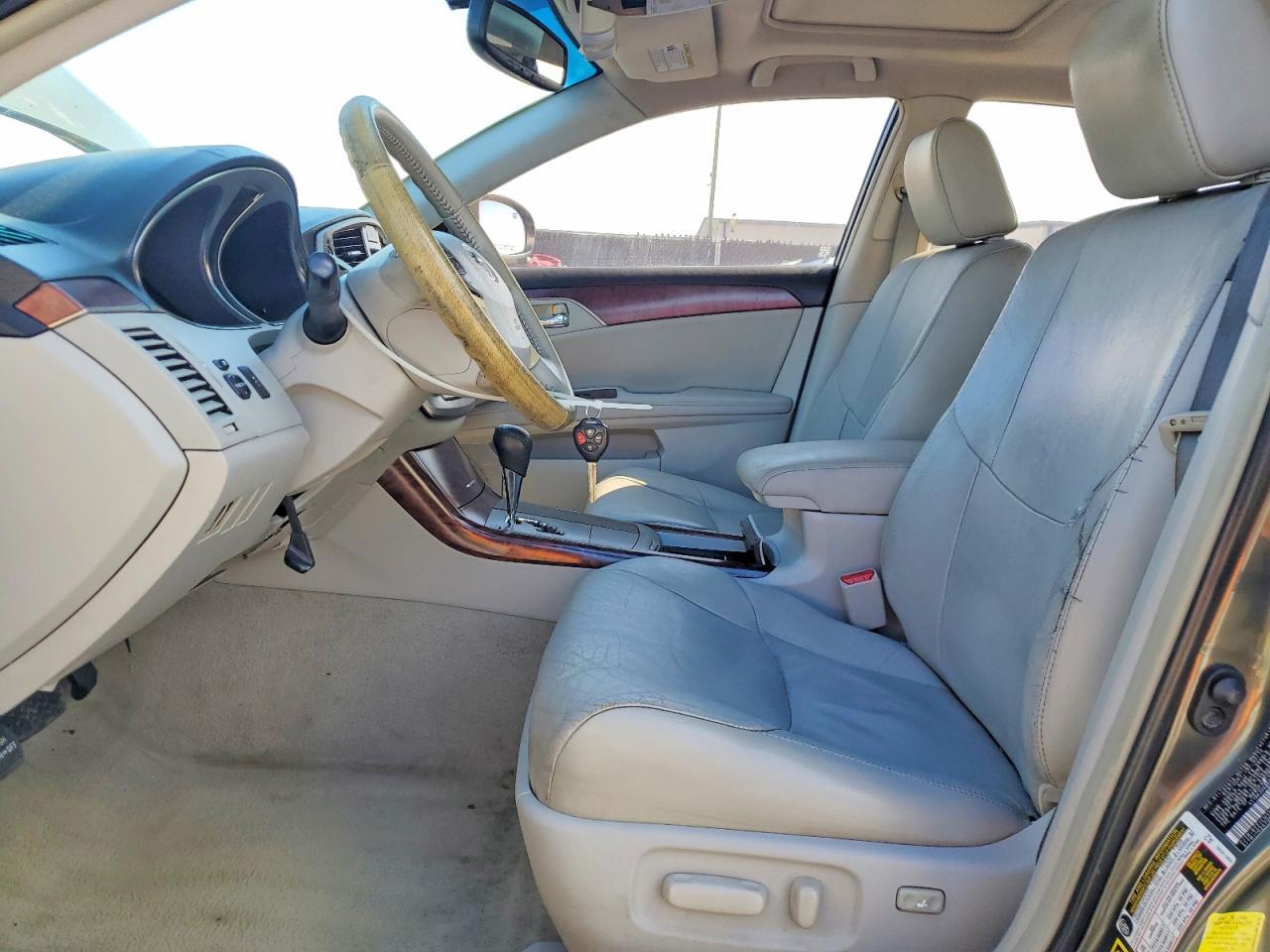 2012 Toyota Avalon Base