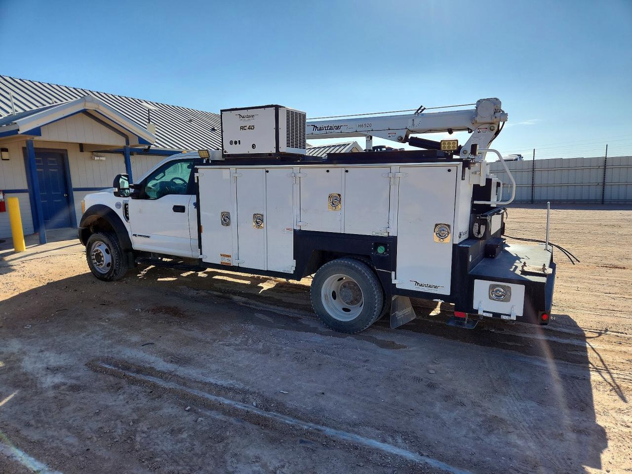 2017 Ford F550 Super Duty Utility / Service Truck