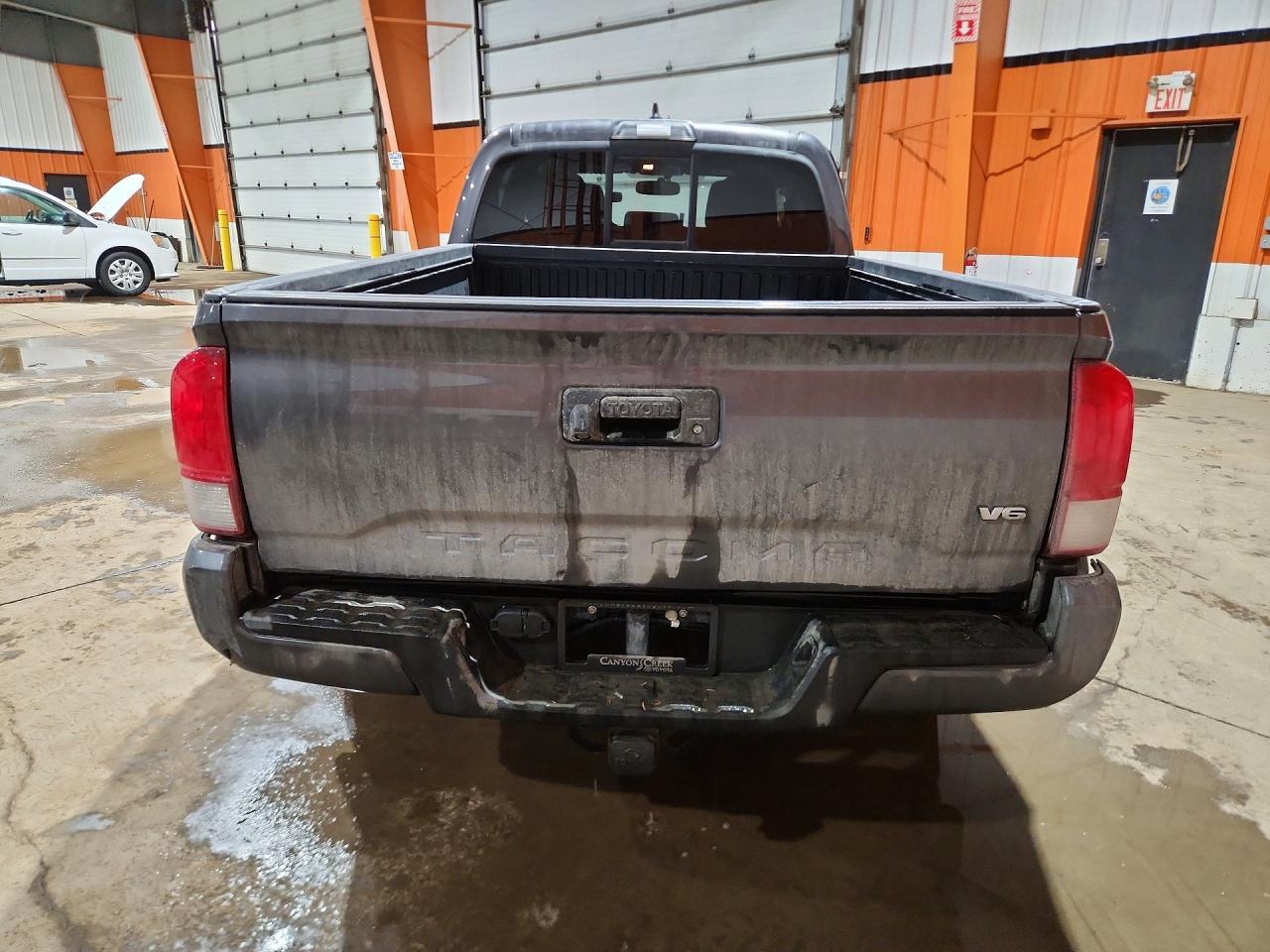 2016 Toyota Tacoma SR5 V6