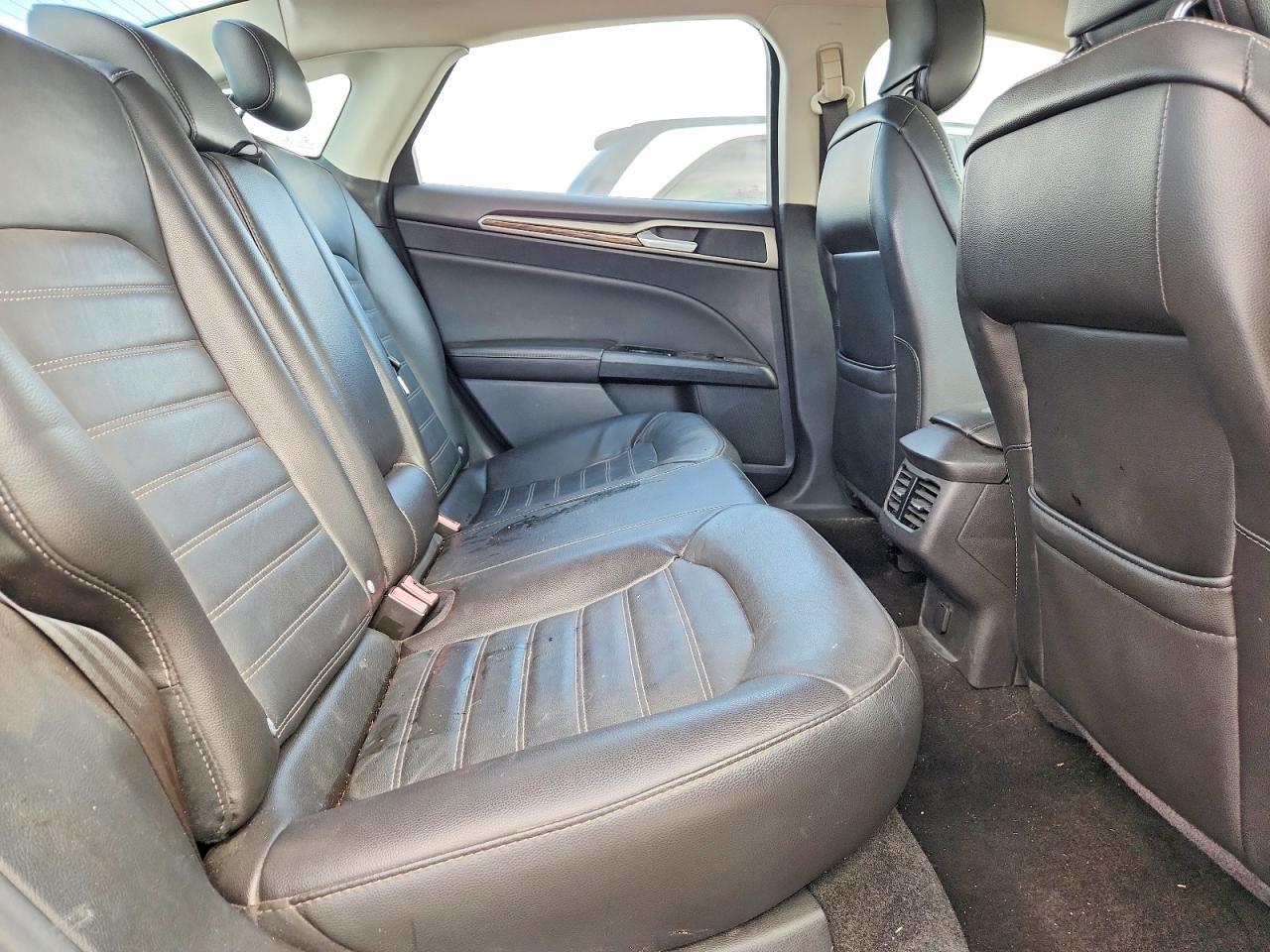 2013 Ford Fusion se