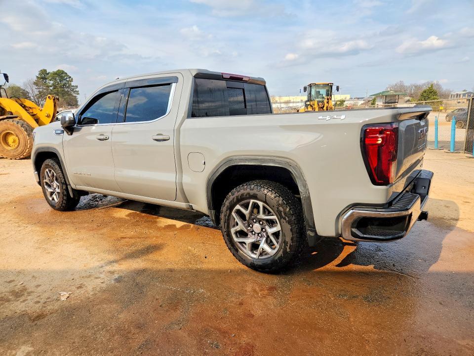 2025 GMC Sierra K1500 SLE