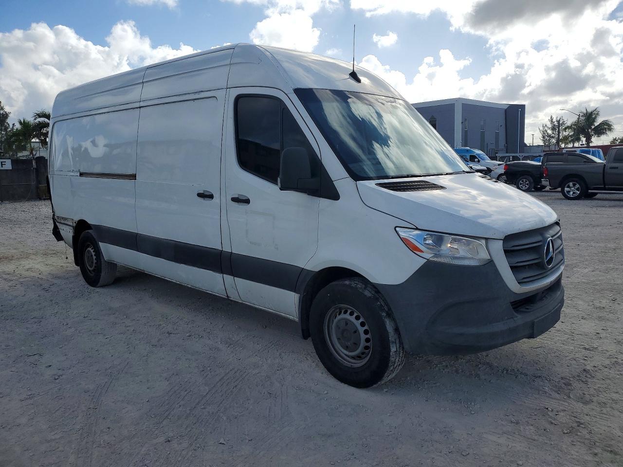 2019 Mercedes-Benz Sprinter 2500
