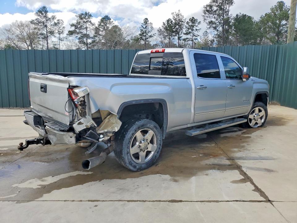 2015 GMC Sierra K2500 SLT