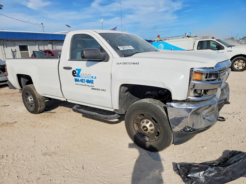 2015 Chevrolet Silverado C2500 Heavy Duty