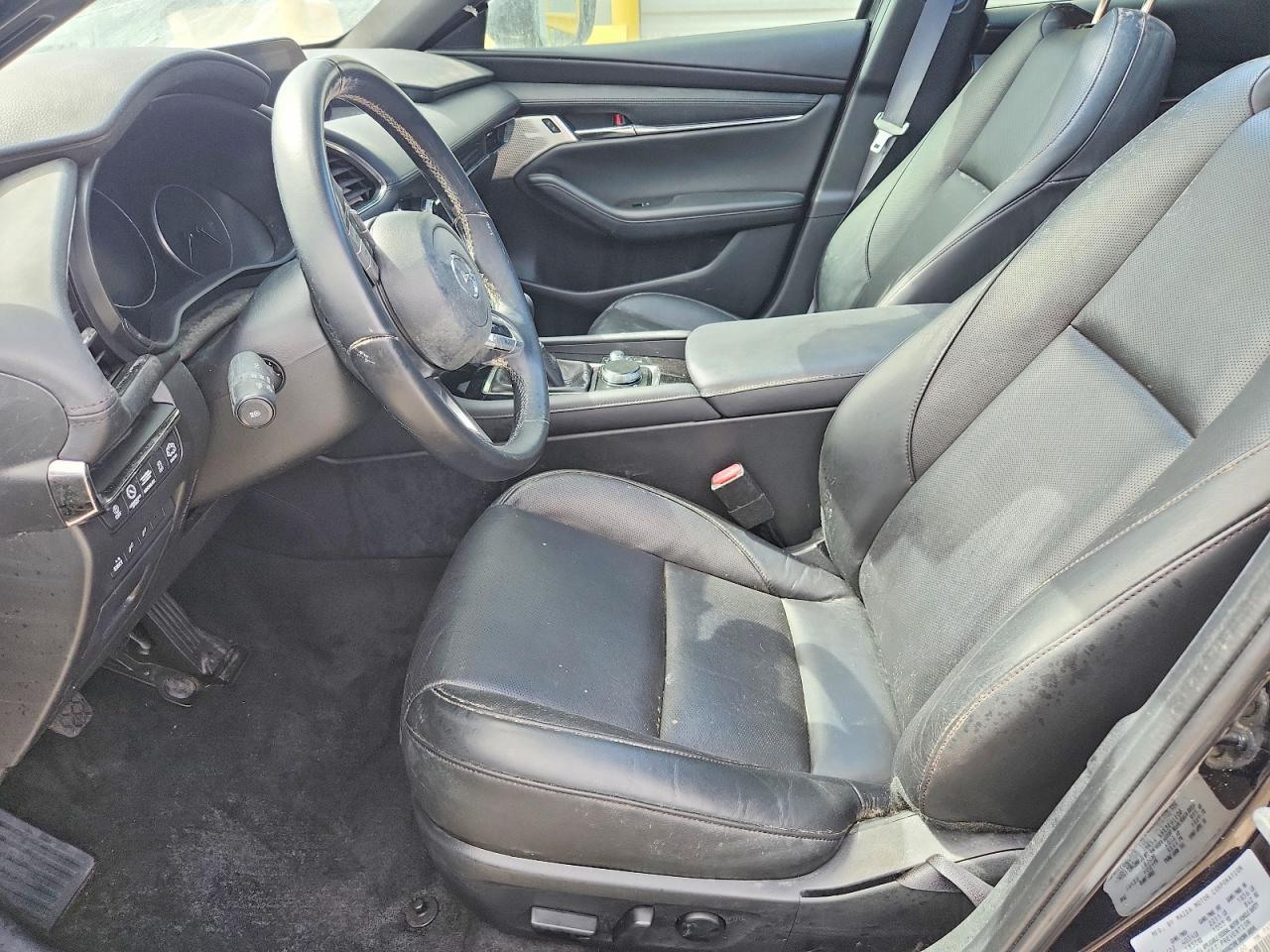 2023 Mazda 3 Premium