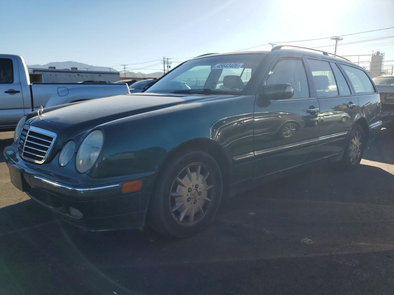 2001 Mercedes-Benz E 320