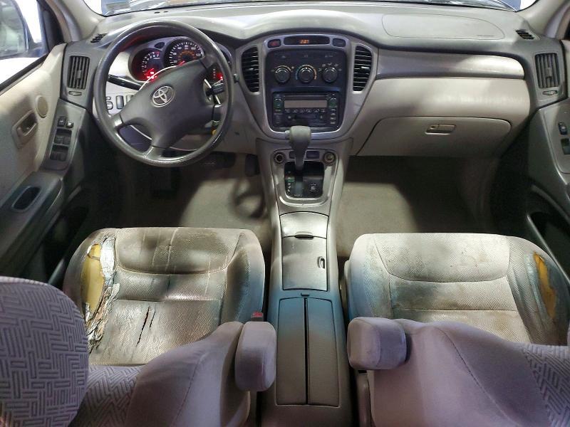 2002 Toyota Highlander Base