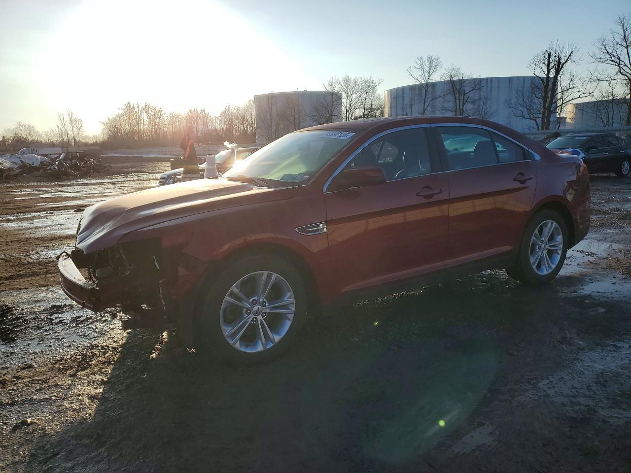 2013 Ford Taurus sel