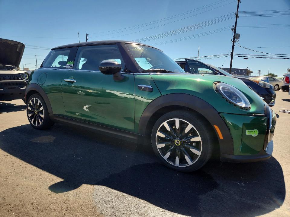 2023 Mini Cooper se