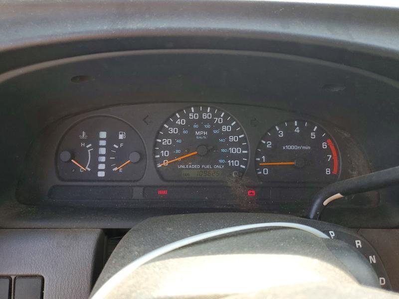 2000 Nissan Frontier XE