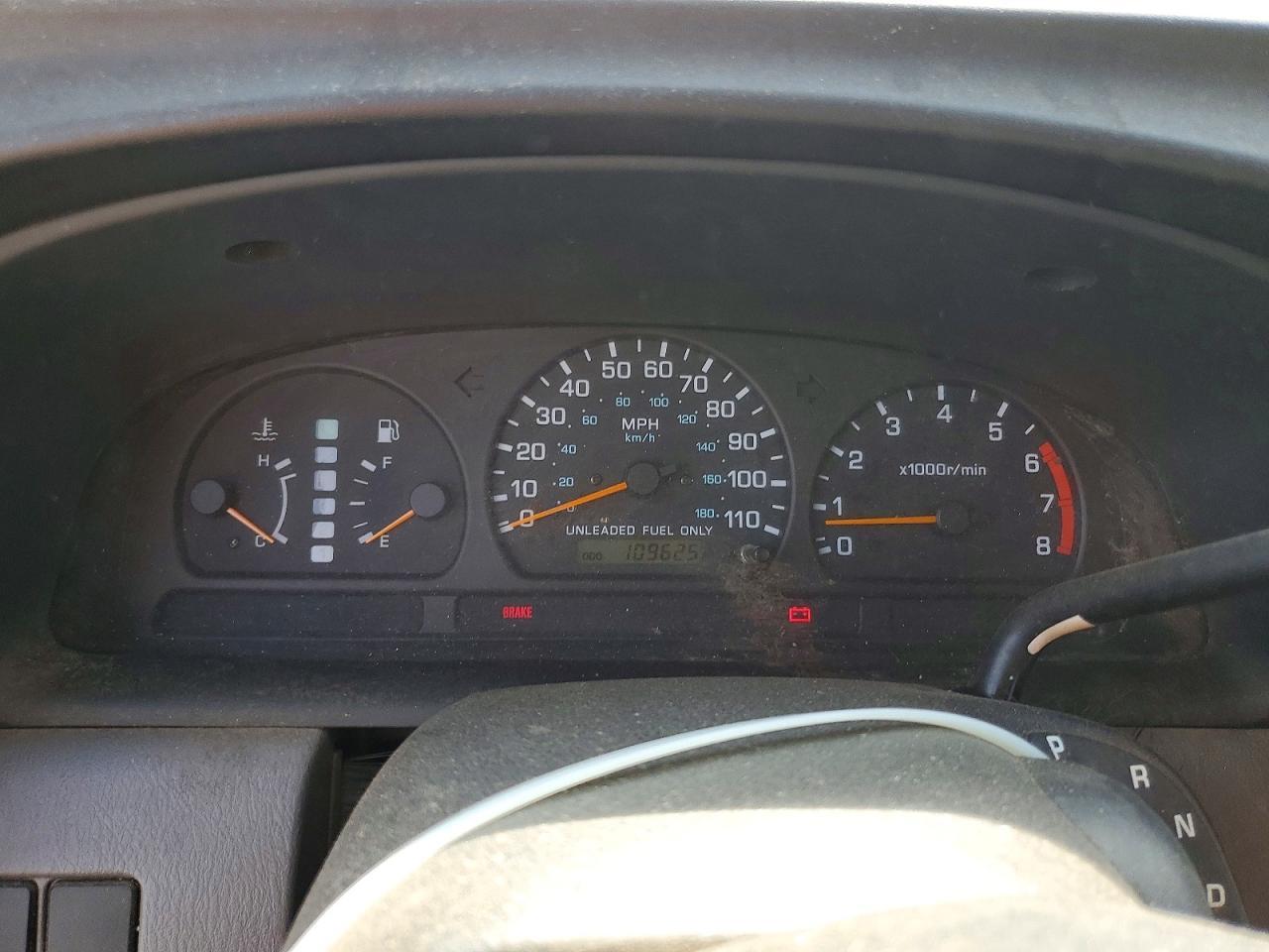 2000 Nissan Frontier XE