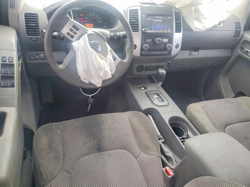 2020 Nissan Frontier SV