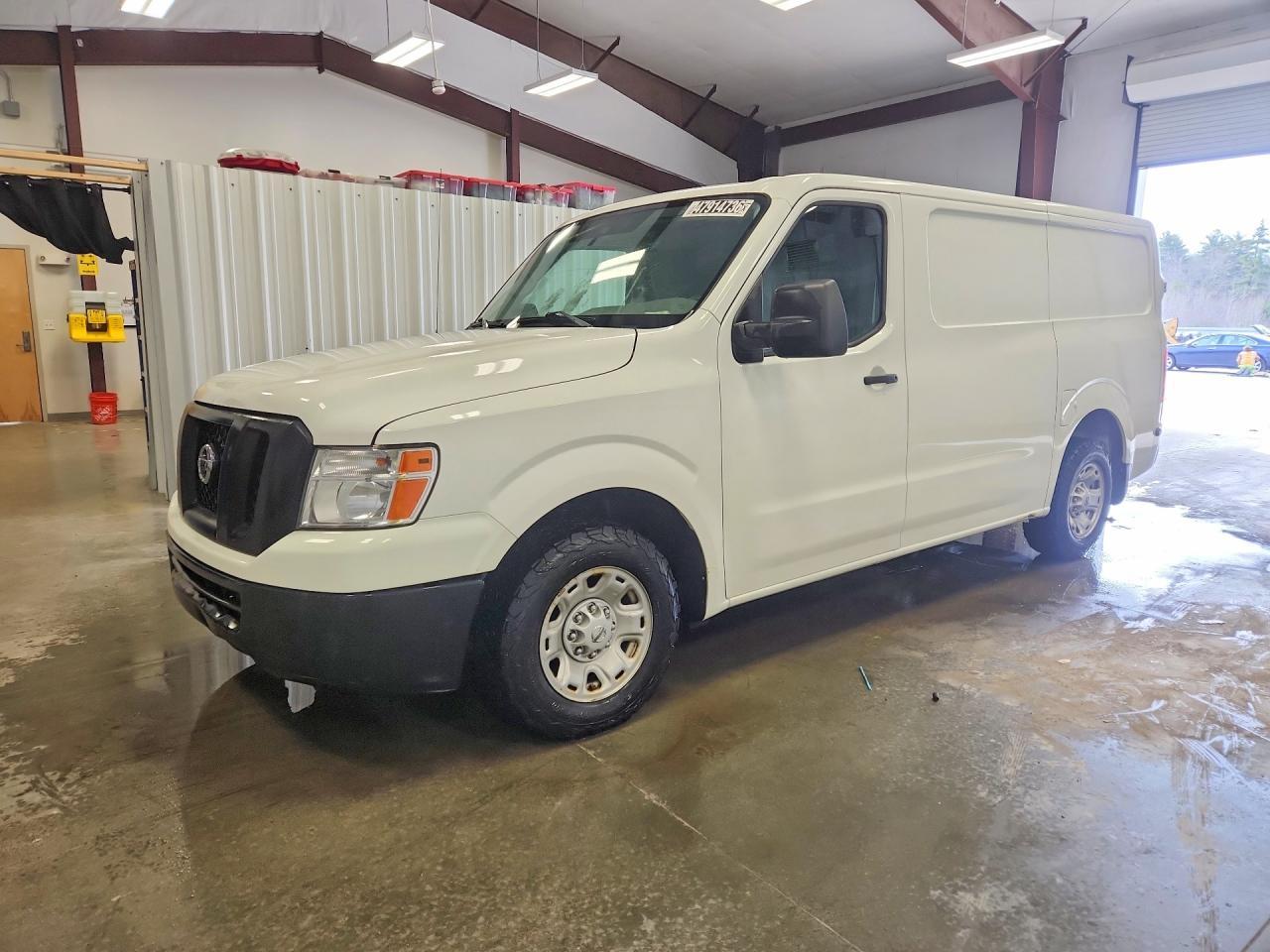 2020 Nissan NV 2500 Utility / Service Van
