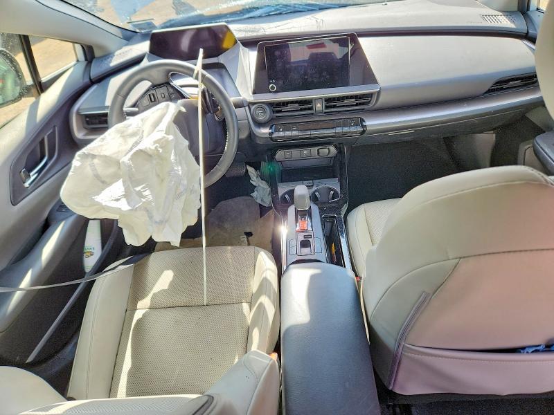 2023 Toyota Prius xle