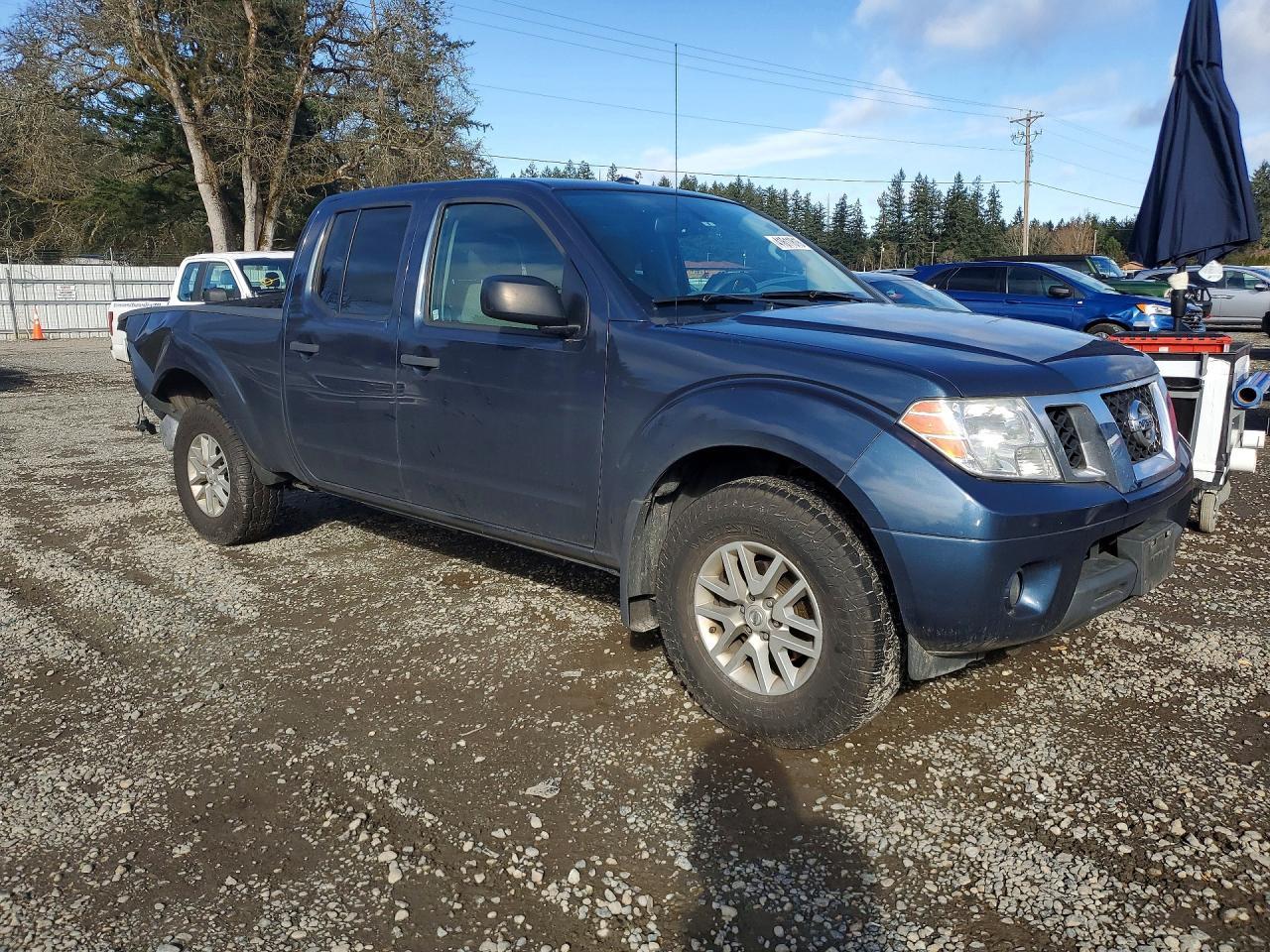 2016 Nissan Frontier SV