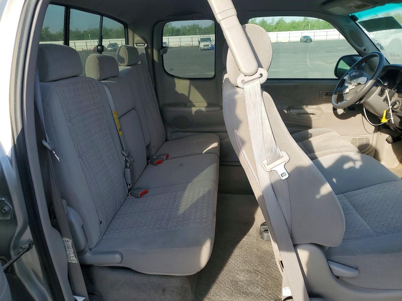 2005 Toyota Tundra SR5