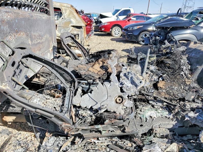 2022 Ford F350 Super Duty Flatbed Truck