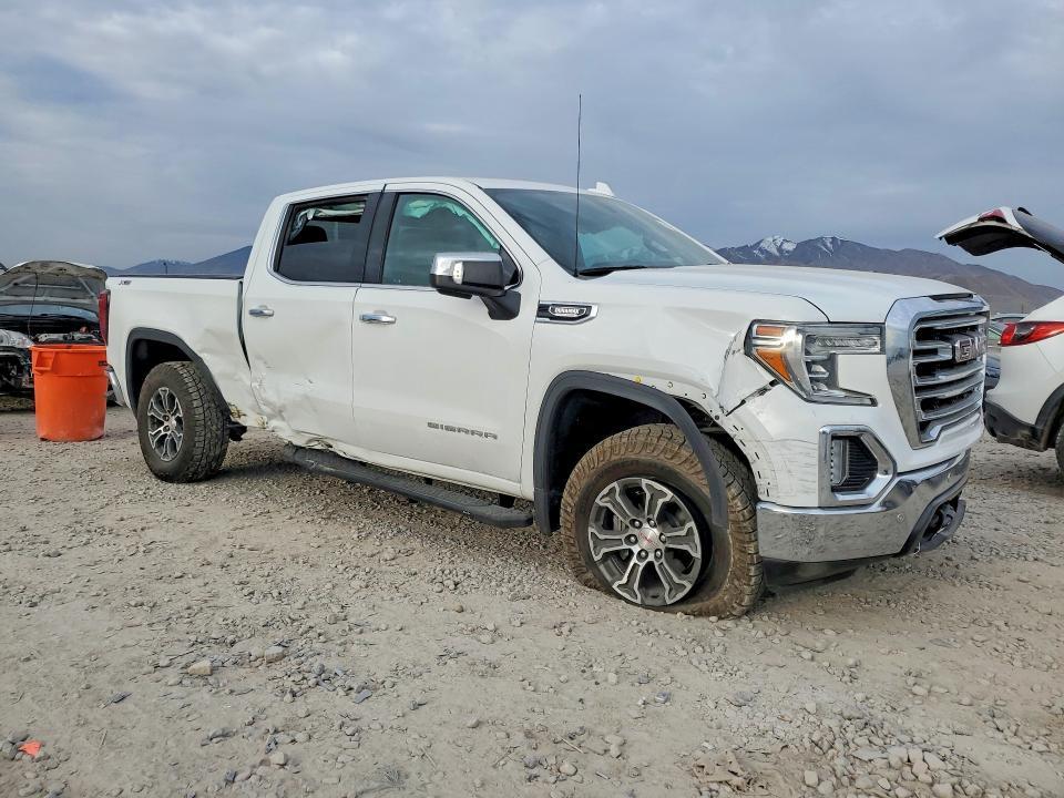 2020 GMC Sierra K1500 SLT