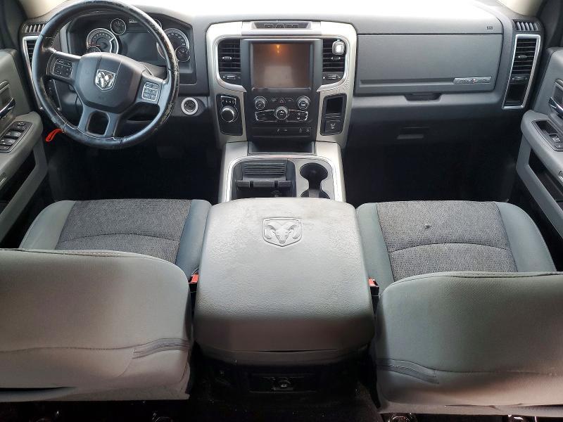 2016 Dodge RAM 1500 SLT