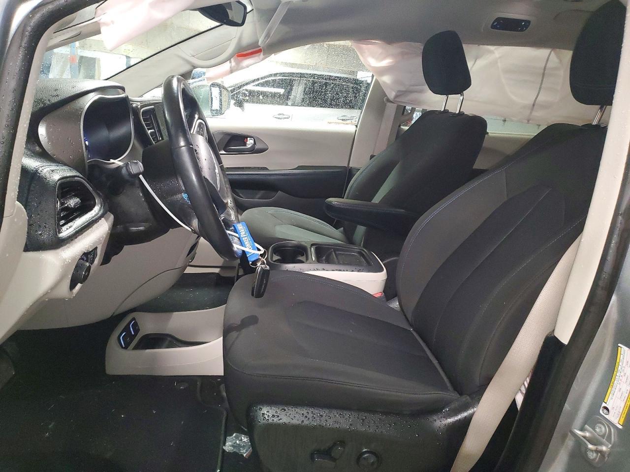 2021 Chrysler Pacifica Touring