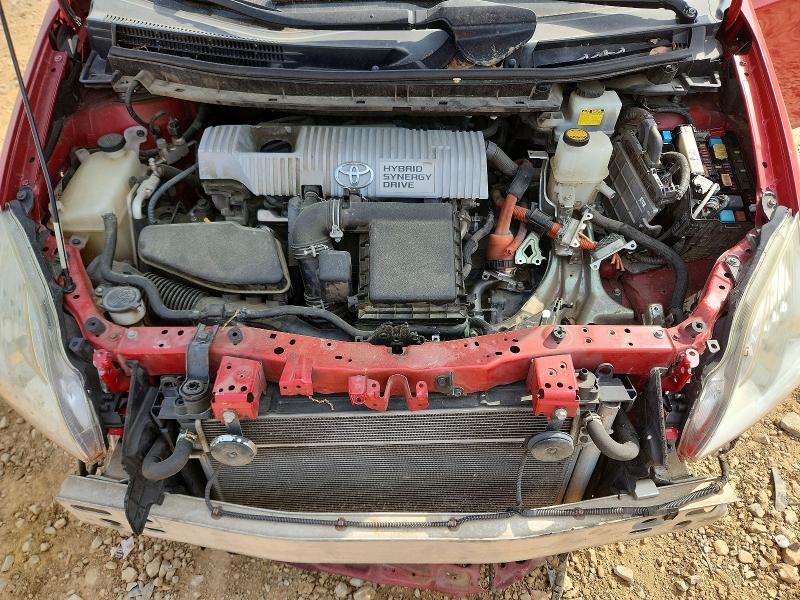 2010 Toyota Prius iii