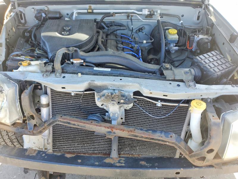 2003 Nissan Frontier Standard