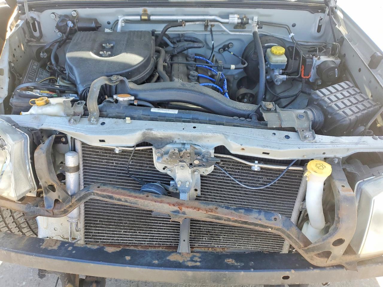 2003 Nissan Frontier Standard