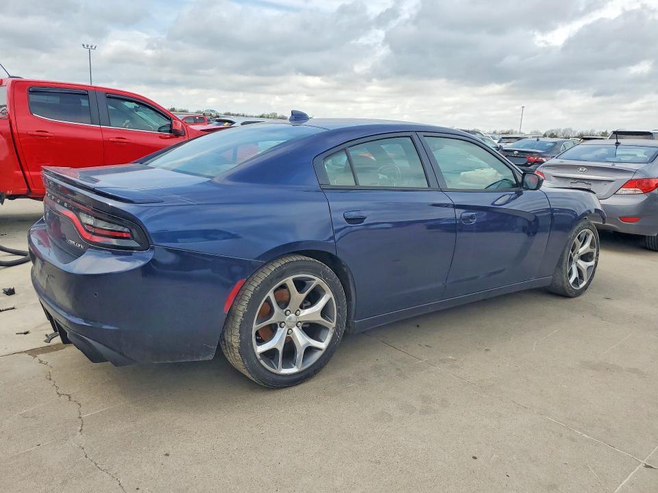 2015 Dodge Charger sxt