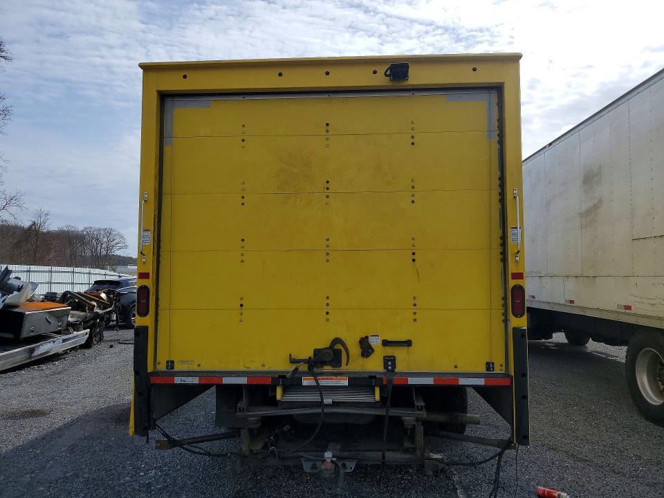 2022 Ford E350 BOX Truck