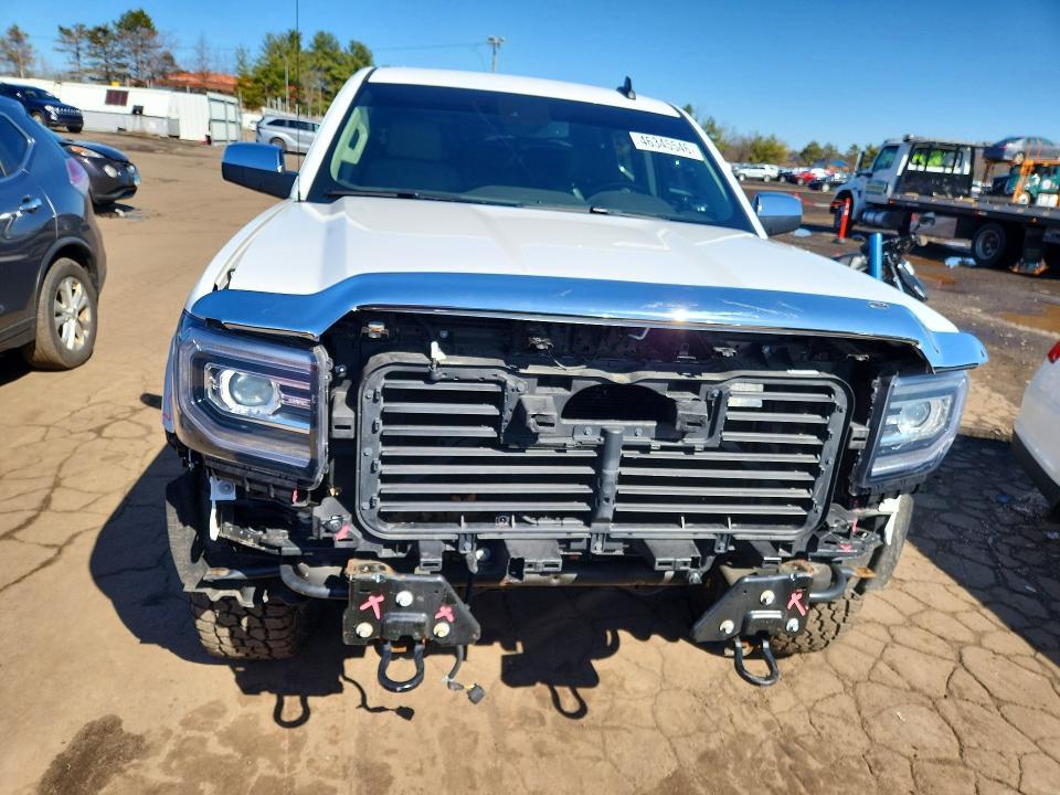 2018 GMC Sierra K1500 slt