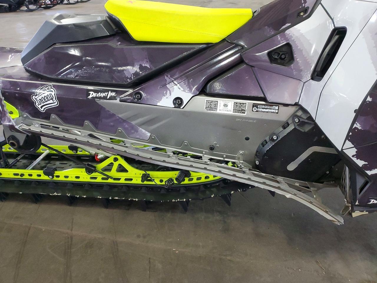 2023 Skidoo Summit Expert 165 TU