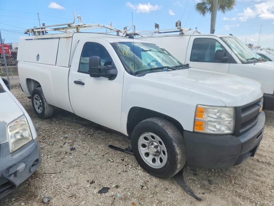 2013 Chev 1500 4X2 / Pickup