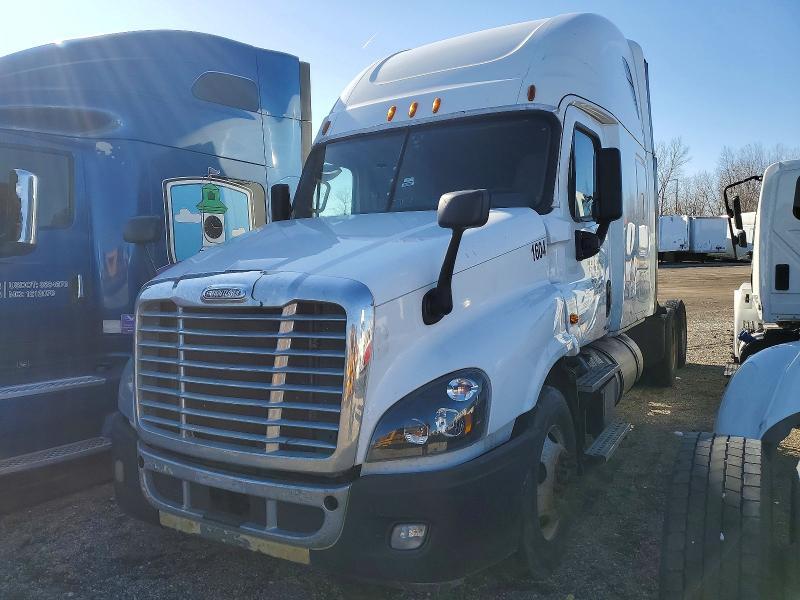 2015 Freigliner 2015 Freightliner Cascadia Semi Truck
