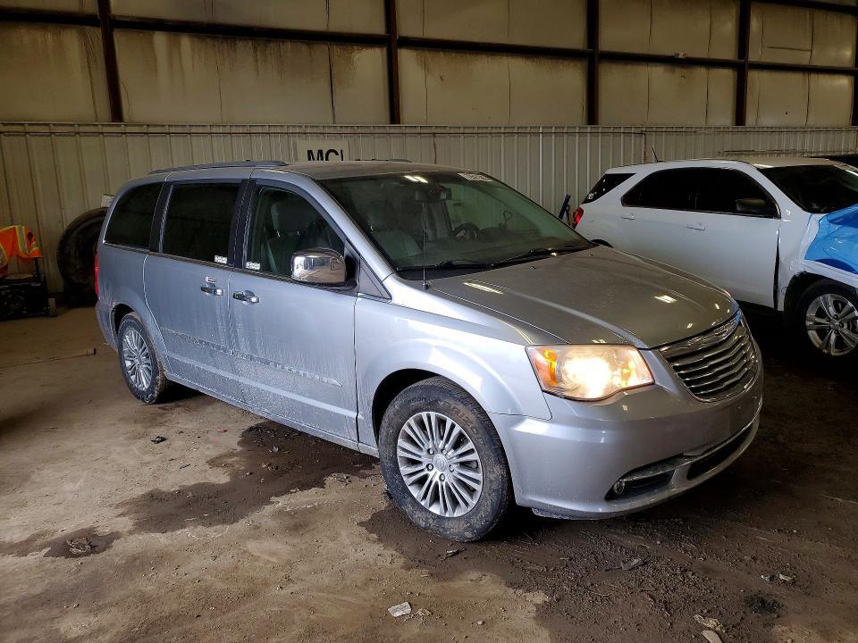 2013 Chrysler Town & Country Touring l
