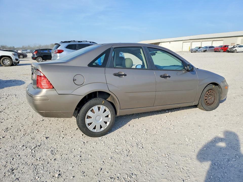 2005 Ford Focus ZX4