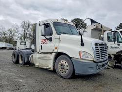Salvage trucks for sale at Conway, AR auction: 2016 Freightliner Cascadia 125 Semi Truck