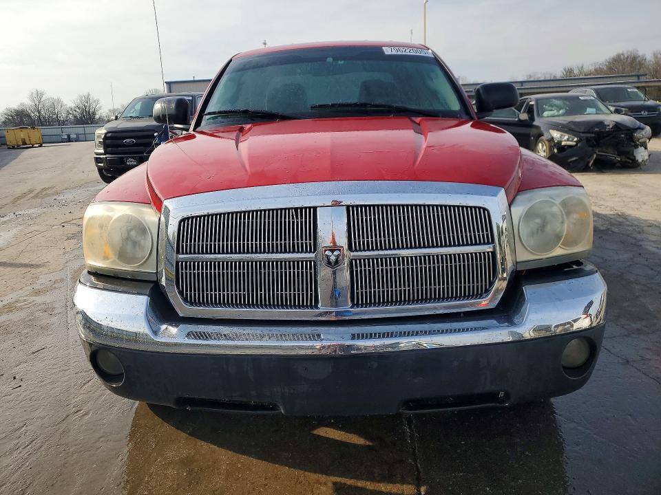 2005 Dodge Dakota Quad SLT