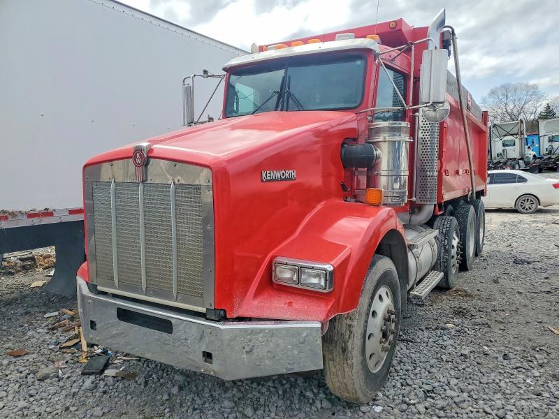 2014 Kenworth Constructi-Truck Cab AND Chassis