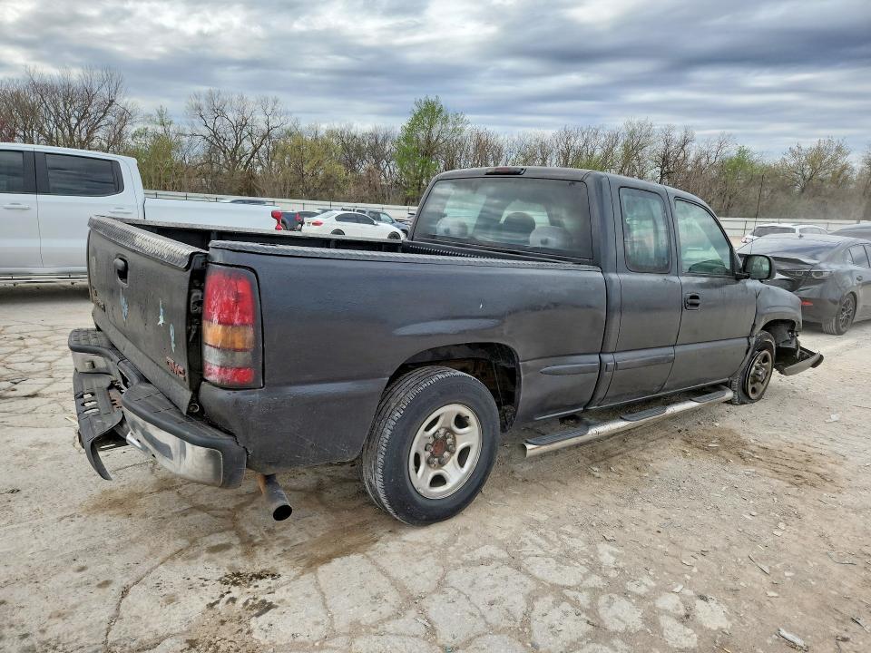 2002 GMC New Sierra C1500