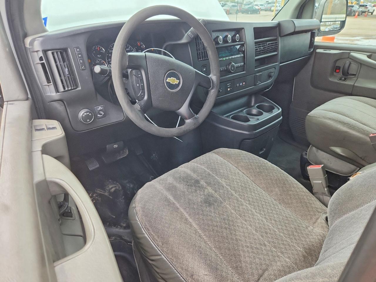 2015 Chev Rolet Express 2500 Cargo EXT Delivery Van