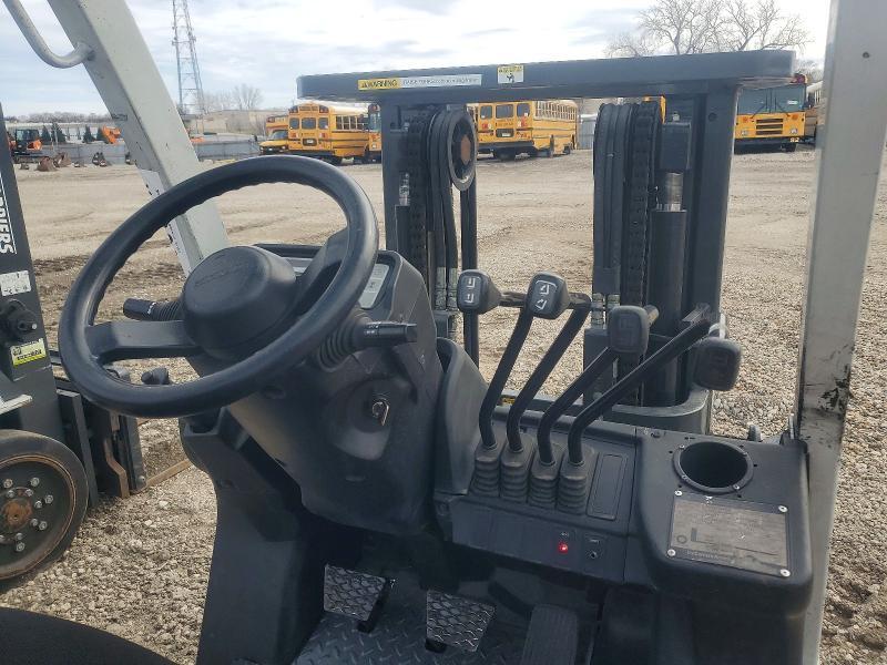 2015 Unicariers 2015 Nissan MCP1F2A20LV Forklift