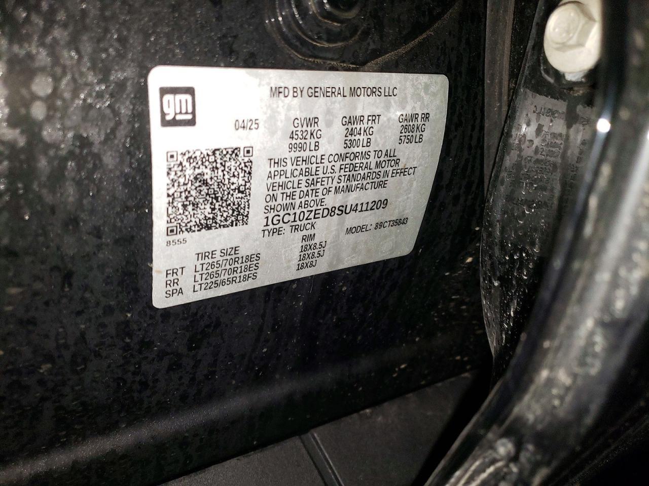 2025 Chevrolet Silverado LT