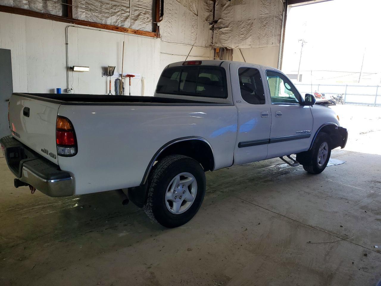 2003 Toyota Tundra SR5