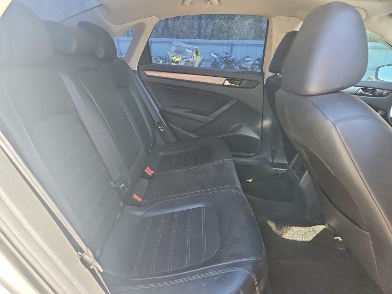 2015 Volkswagen Passat se
