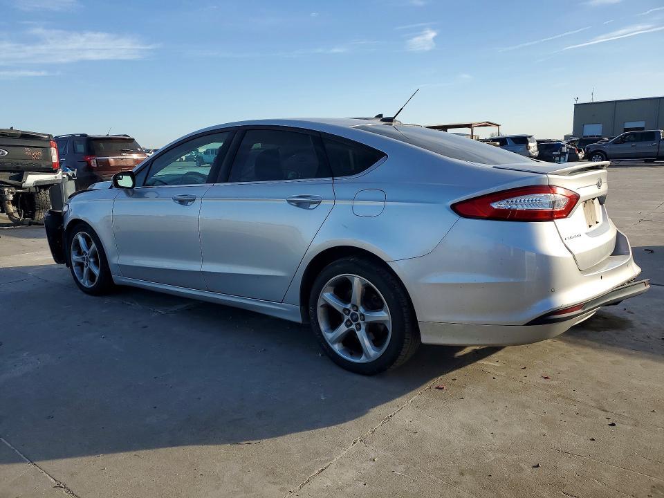 2016 Ford Fusion se