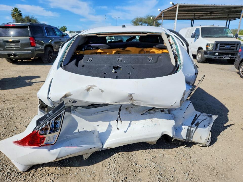 2012 Nissan Versa 1.6 s