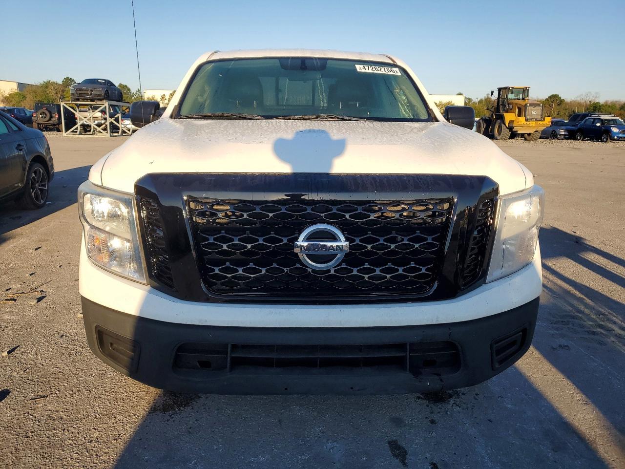 2017 Nissan Titan S