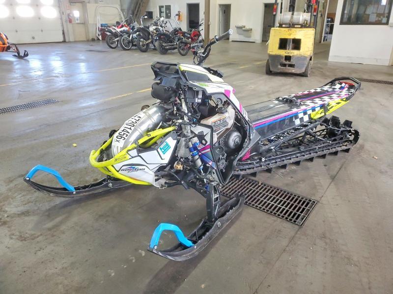 2022 Polaris Matryx RMK PKG